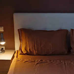 https://riverside-prague.praguehotelsweb.com